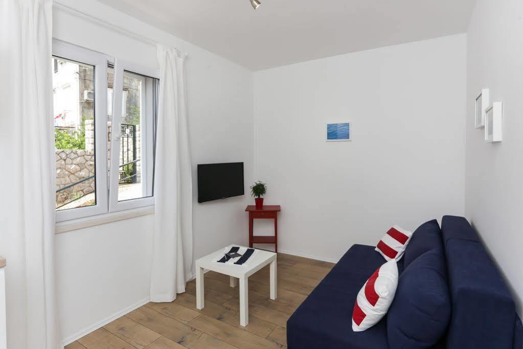 App Karmen With Free Parkig Lägenhet Poreč Exteriör bild